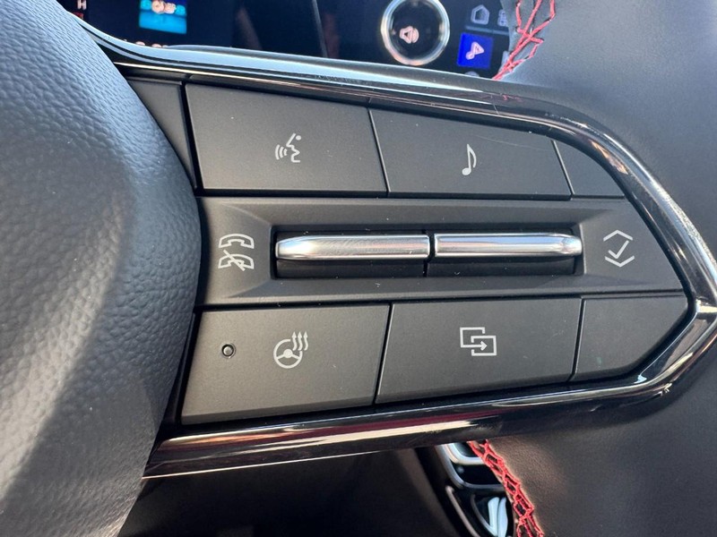 Chevrolet Traverse Vehicle Image 14