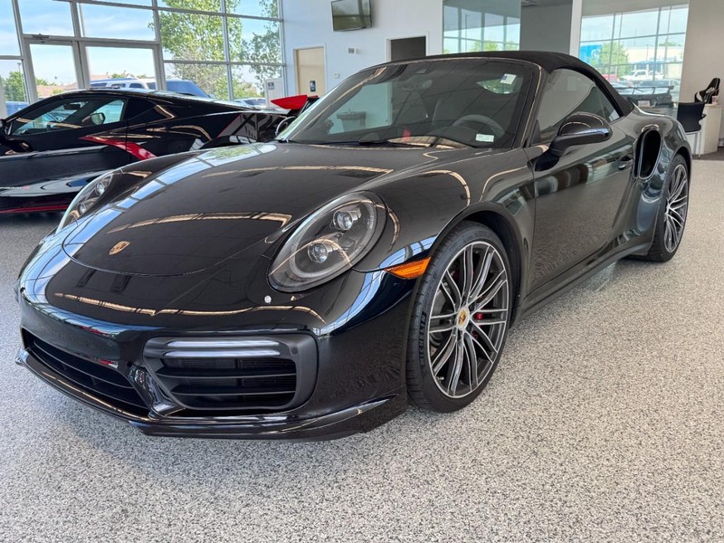 Porsche 911 Vehicle Image 03