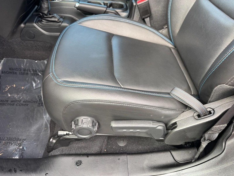 Jeep Wrangler 4xe Vehicle Image 14