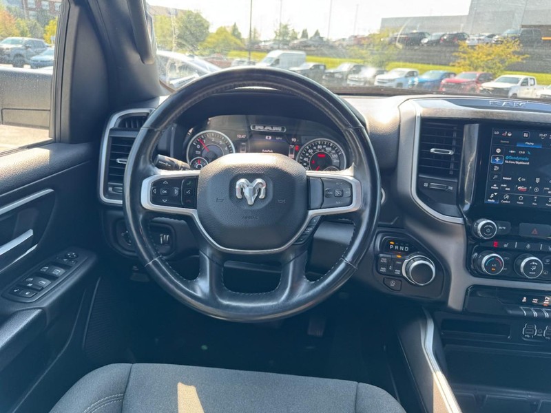 Ram 1500 Vehicle Image 11