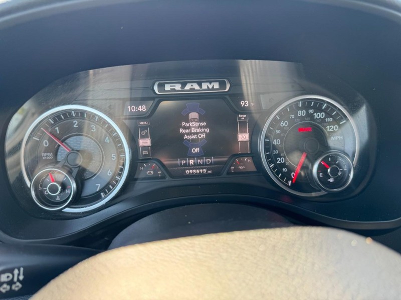 Ram 1500 Vehicle Image 23