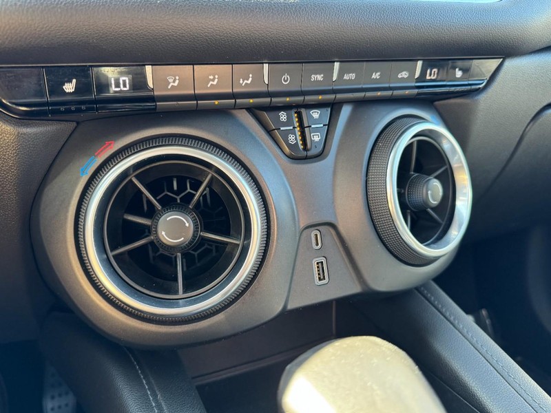 Chevrolet Blazer Vehicle Full-screen Gallery Image 18