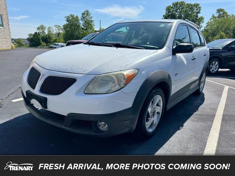 2005 Pontiac Vibe -'s photo