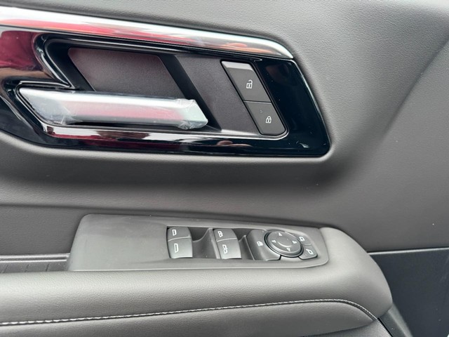 2026 Chevrolet Tahoe LS - Photo 8
