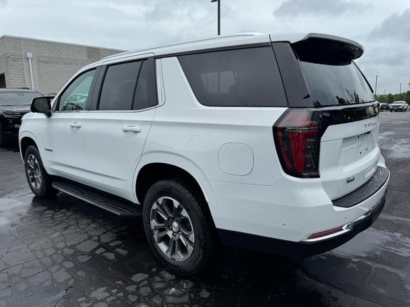 Chevrolet Tahoe Vehicle Image 05
