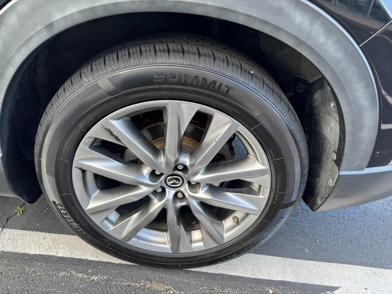 Mazda CX-9 Vehicle Image 07