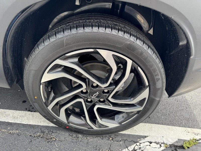 Chevrolet TrailBlazer Vehicle Image 07