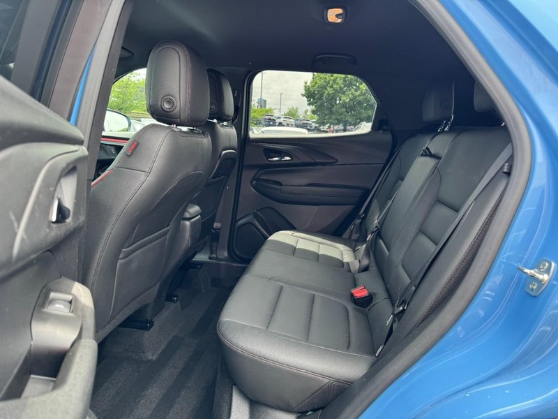 Chevrolet TrailBlazer Vehicle Image 10