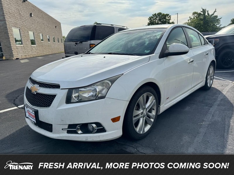 2013 Chevrolet Cruze's photo