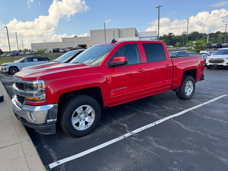 Chevrolet Silverado 1500 Vehicle Image 04
