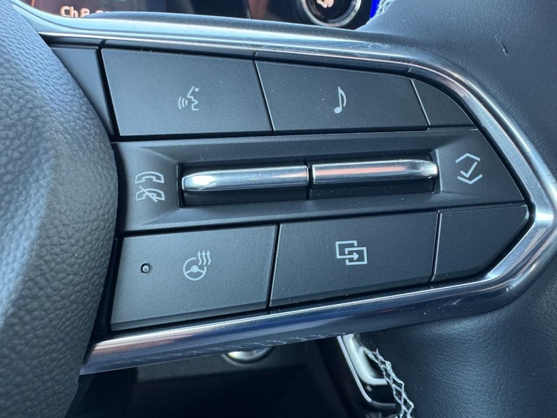 Chevrolet Traverse Vehicle Image 12