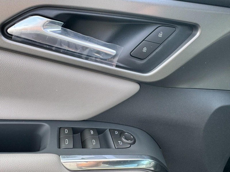 Chevrolet Traverse Vehicle Image 10