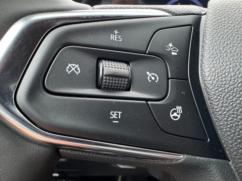 Chevrolet TrailBlazer Vehicle Image 10