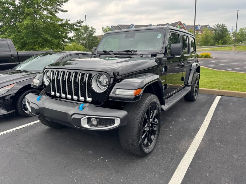 Jeep Wrangler 4xe Vehicle Image 02