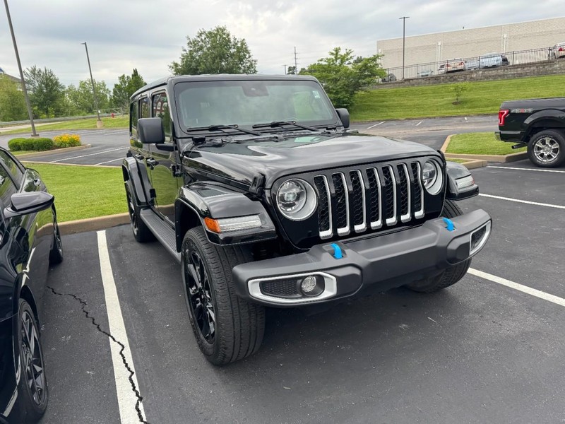 Jeep Wrangler 4xe Vehicle Image 04