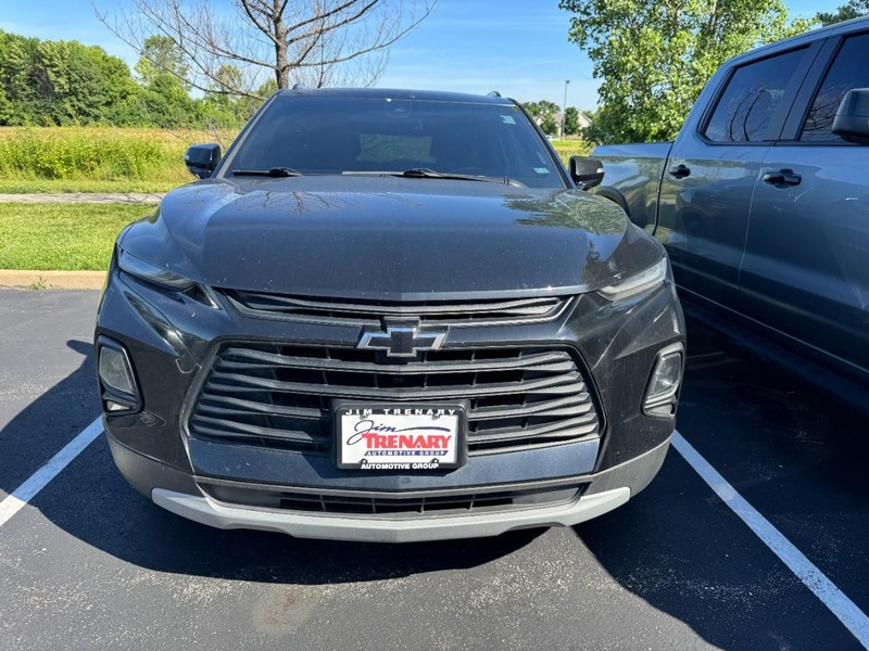 Chevrolet Blazer Vehicle Image 02