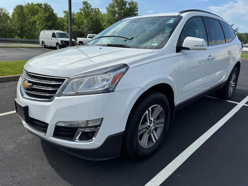 Chevrolet Traverse Vehicle Image 03