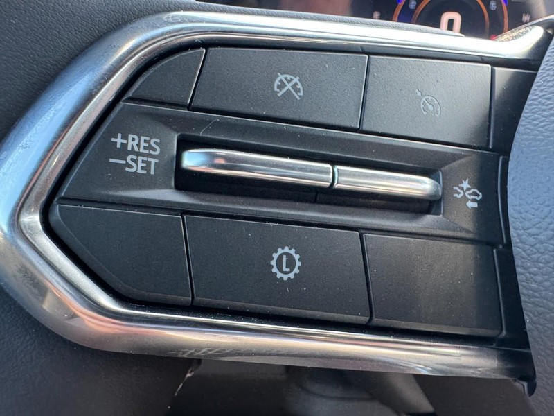 Chevrolet Traverse Vehicle Image 11
