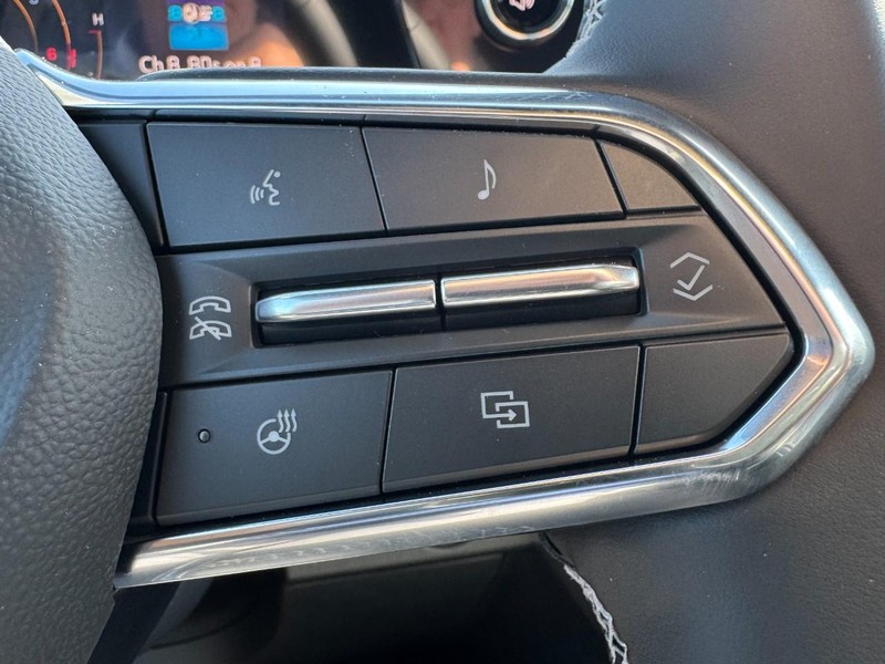 Chevrolet Traverse Vehicle Image 12