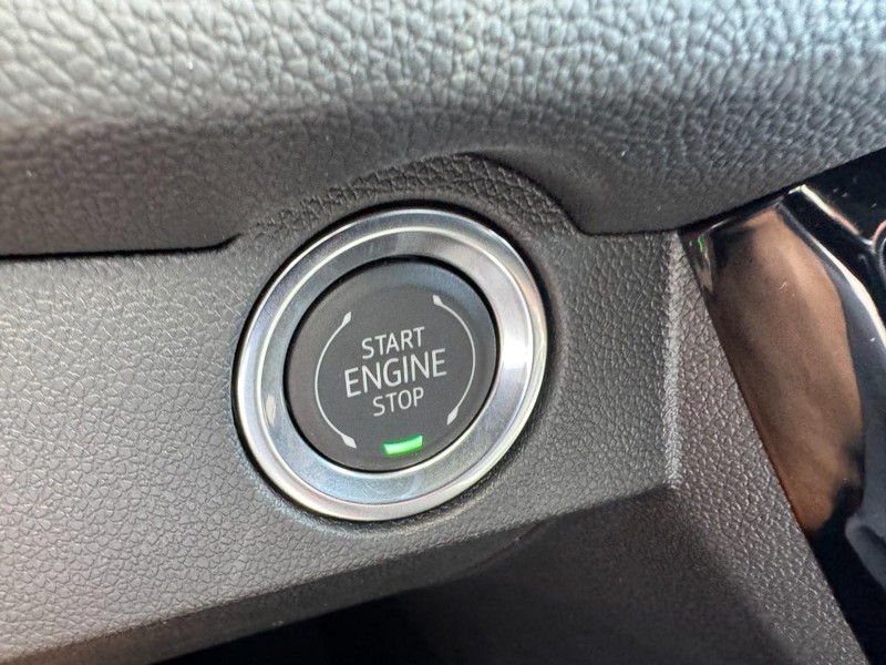 Chevrolet Traverse Vehicle Image 17