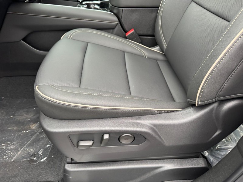 Chevrolet Tahoe Vehicle Image 08