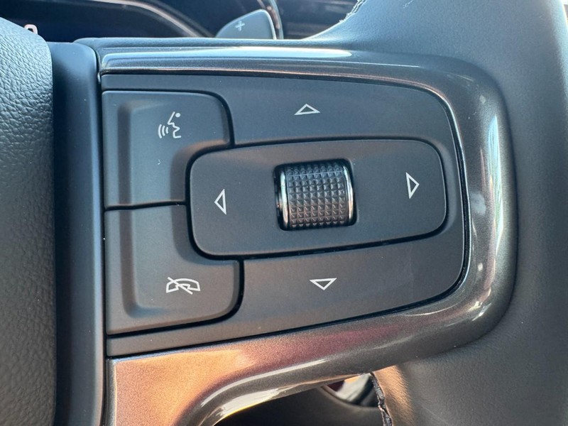 Chevrolet Silverado 1500 Vehicle Image 15