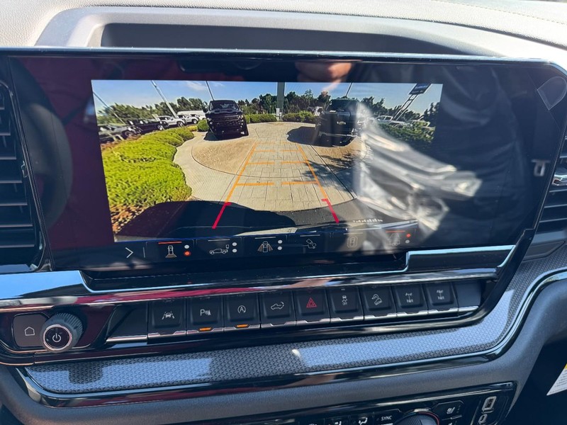 Chevrolet Silverado 1500 Vehicle Image 19