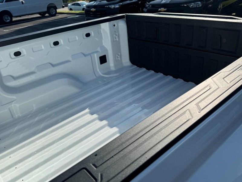 Chevrolet Colorado Vehicle Image 07