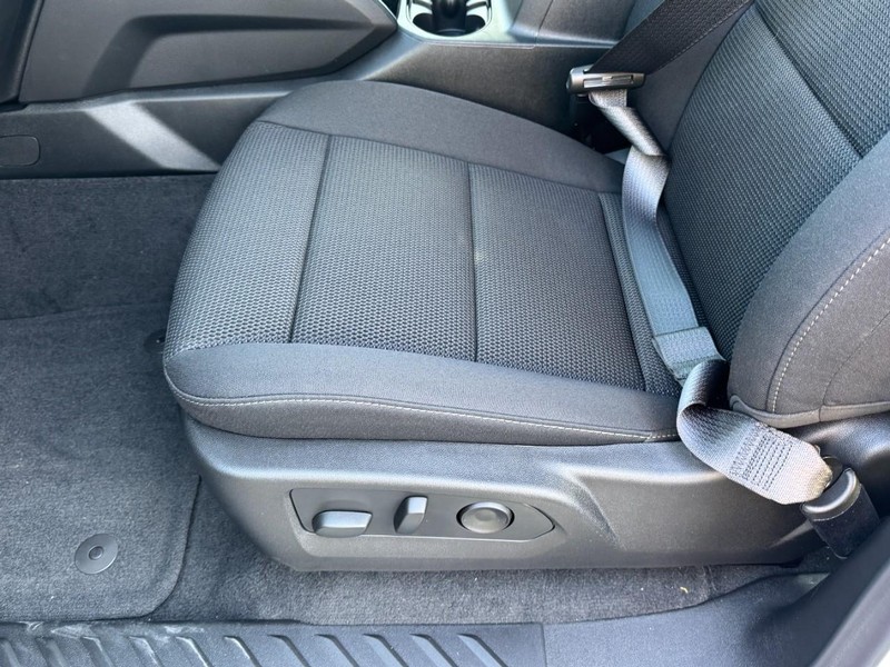 Chevrolet Colorado Vehicle Image 10