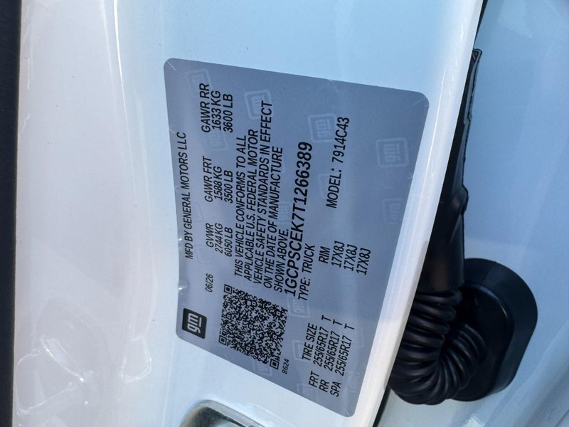 Chevrolet Colorado Vehicle Image 19