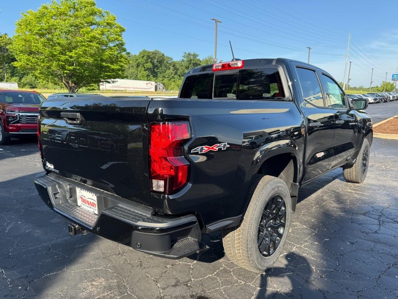 Chevrolet Colorado Vehicle Image 03