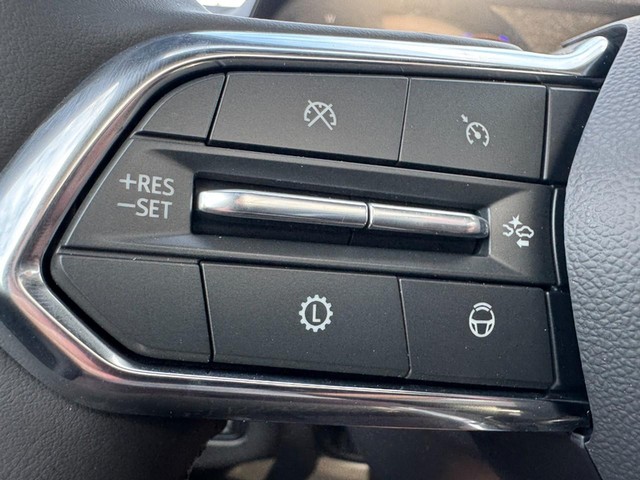 2026 Chevrolet Suburban High Country - Photo 10