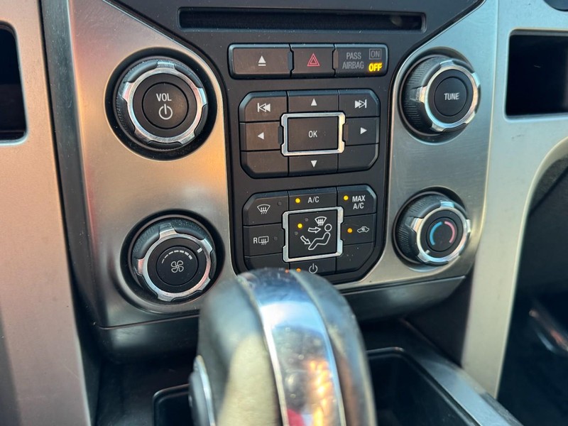Ford F-150 Vehicle Image 16