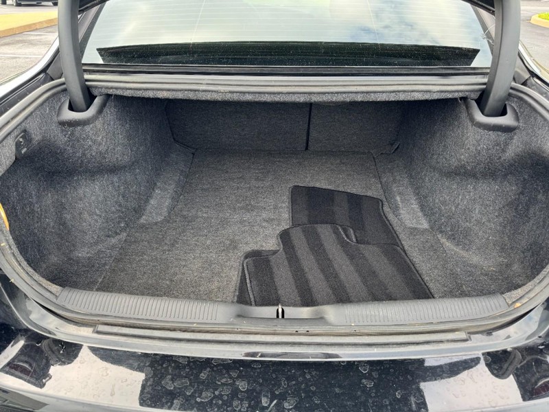 Dodge Charger Vehicle Image 06