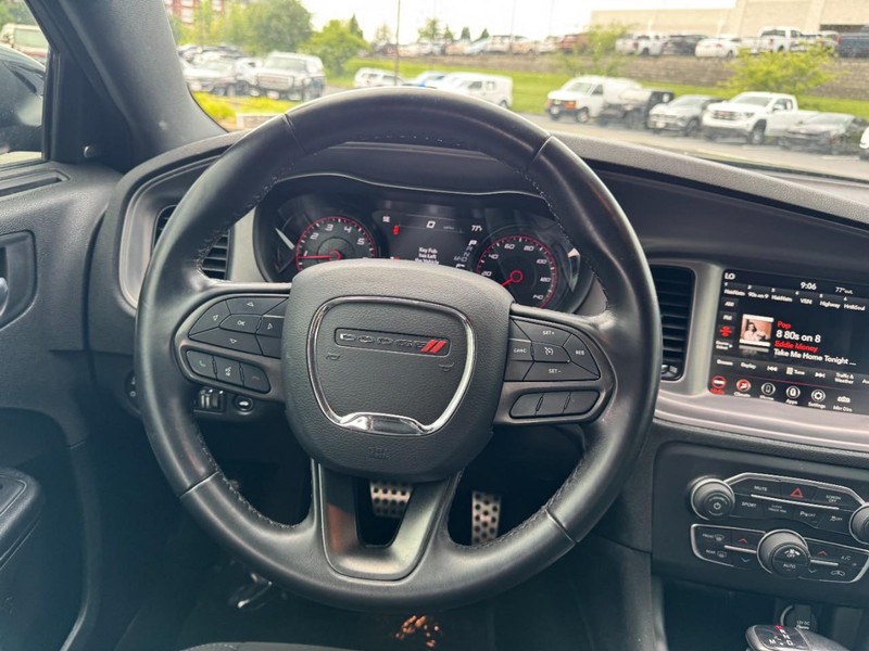 Dodge Charger Vehicle Image 12