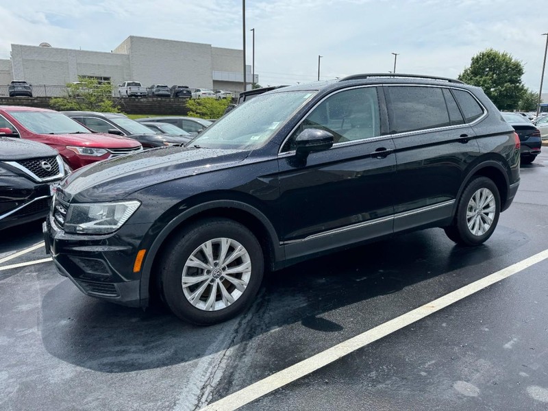 Volkswagen Tiguan Vehicle Image 04