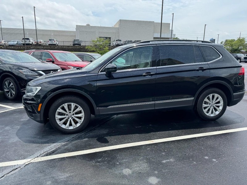 Volkswagen Tiguan Vehicle Image 05