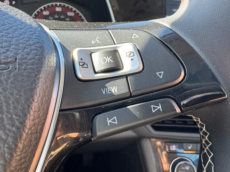 Volkswagen Jetta Vehicle Image 19
