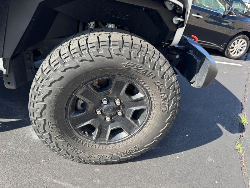Jeep Gladiator Vehicle Image 04