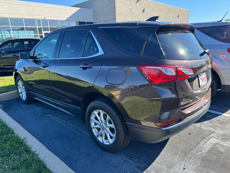 Chevrolet Equinox Vehicle Image 03