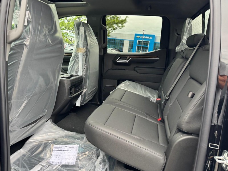 Chevrolet Silverado 1500 Vehicle Image 09