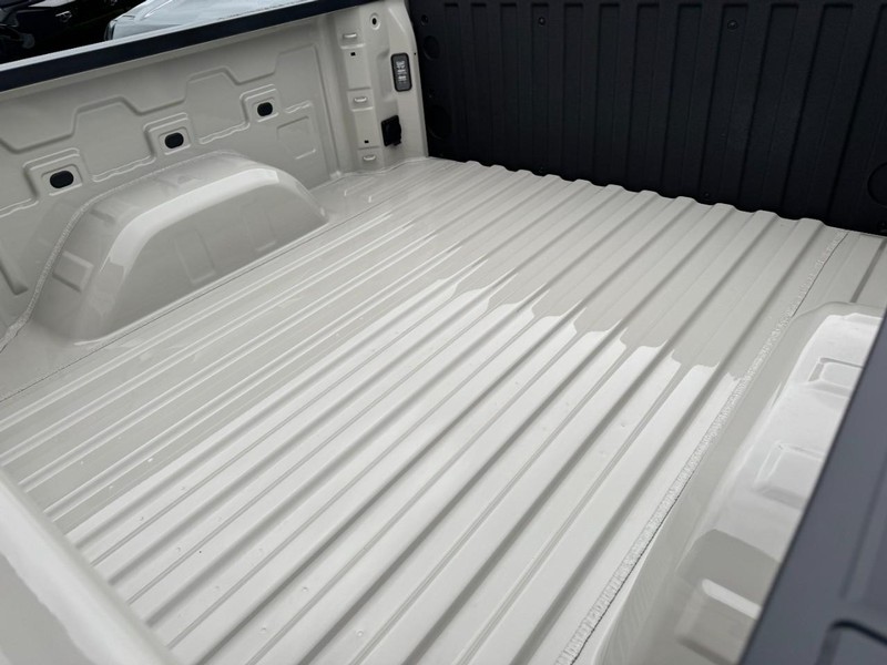 Chevrolet Silverado 1500 Vehicle Image 08