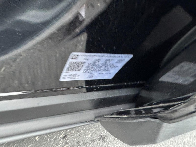 Chevrolet Equinox Vehicle Image 18