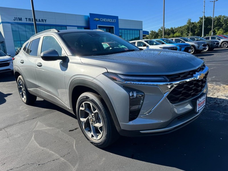 Chevrolet Trax Vehicle Image 02
