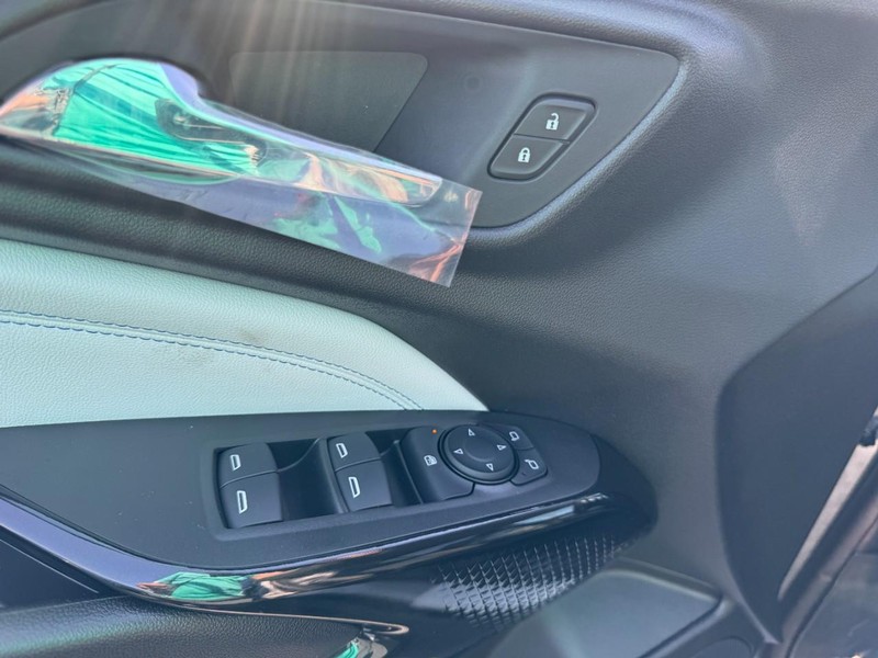 Chevrolet Trax Vehicle Image 08