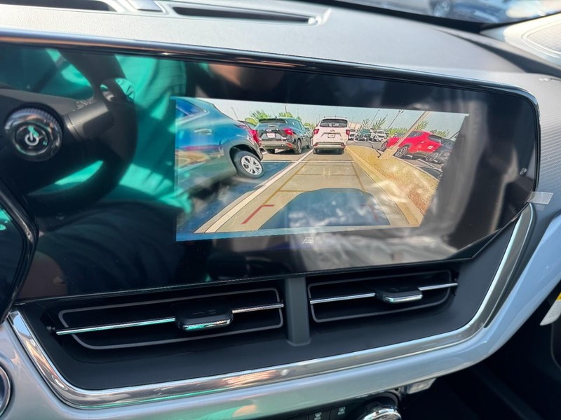 Chevrolet Trax Vehicle Image 13