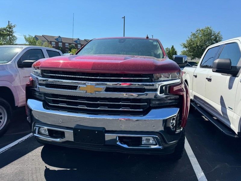 Chevrolet Silverado 1500 Vehicle Image 02