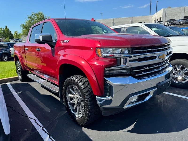 Chevrolet Silverado 1500 Vehicle Image 04