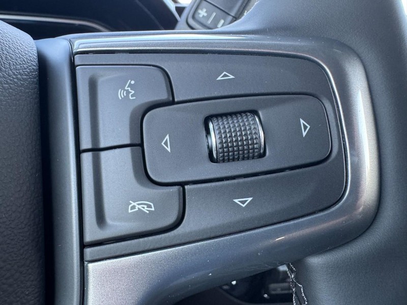 Chevrolet Silverado 1500 Vehicle Image 14
