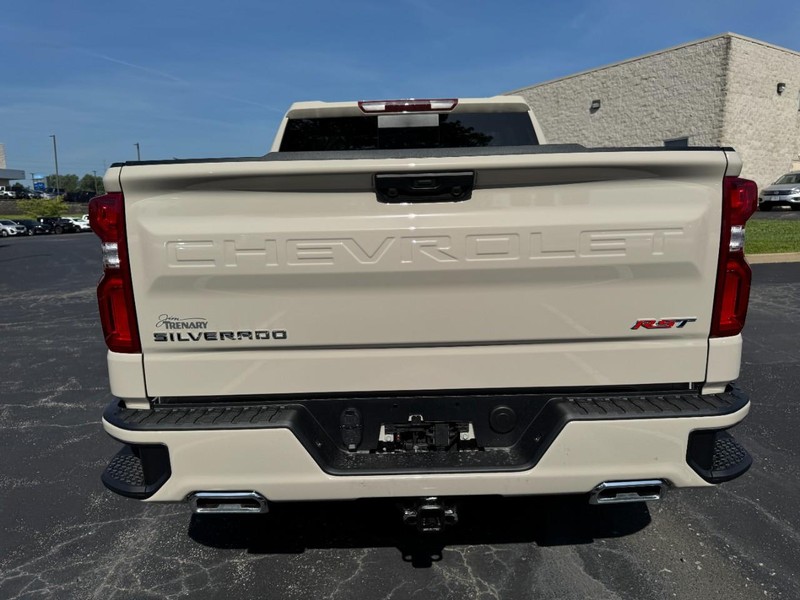 Chevrolet Silverado 1500 Vehicle Image 05
